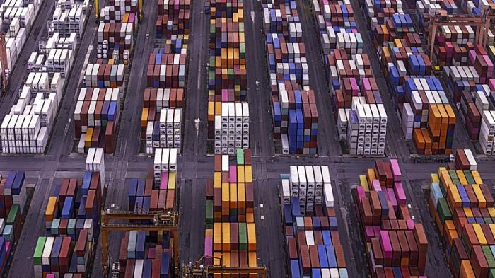 物品汽车装饰从中国长春市选择船运送到荷兰鹿特丹 物品汽车装饰从中国长春市选择船运送到荷兰鹿特丹