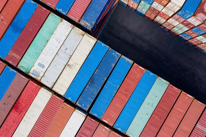 卖家注意！双清包税水太深，已有部分FBA货柜遭英国海关查扣