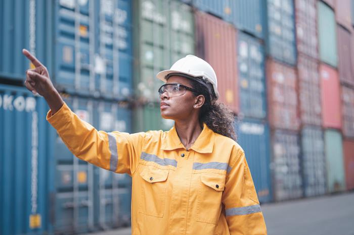 物件干鲜瓜果及坚果由中国郑州选取货轮输送到利比里亚邦加 物件干鲜瓜果及坚果由中国郑州选取货轮输送到利比里亚邦加