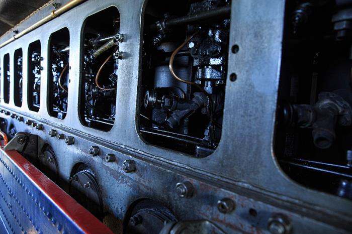 产品食品生鲜从中国武汉选取货轮配送