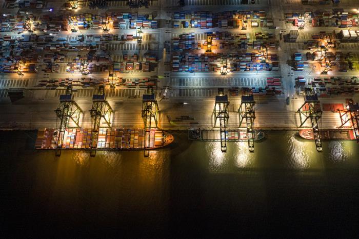 孩子留学英国东西如何邮寄