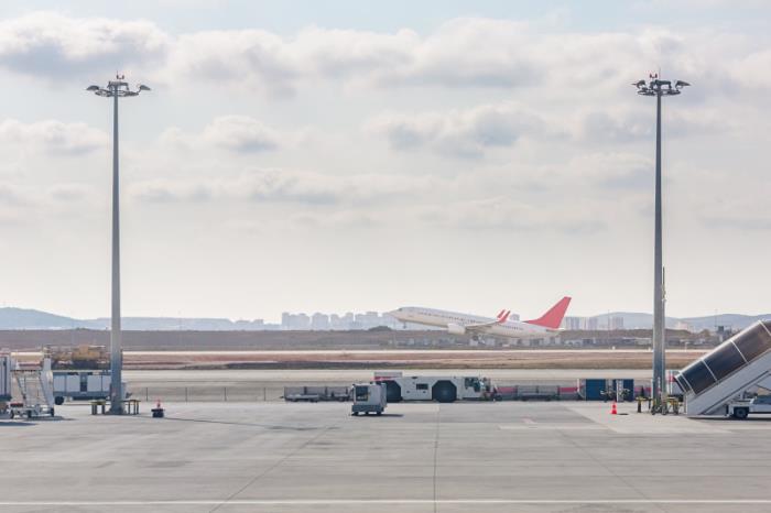 商品航空煤油从中国石家庄采用海路输送到