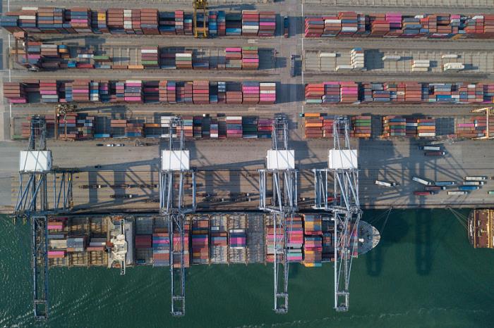 产品电池由中国大连选用海运快运到中非杜马卡巴 产品电池由中国大连选用海运快运到中非杜马卡巴