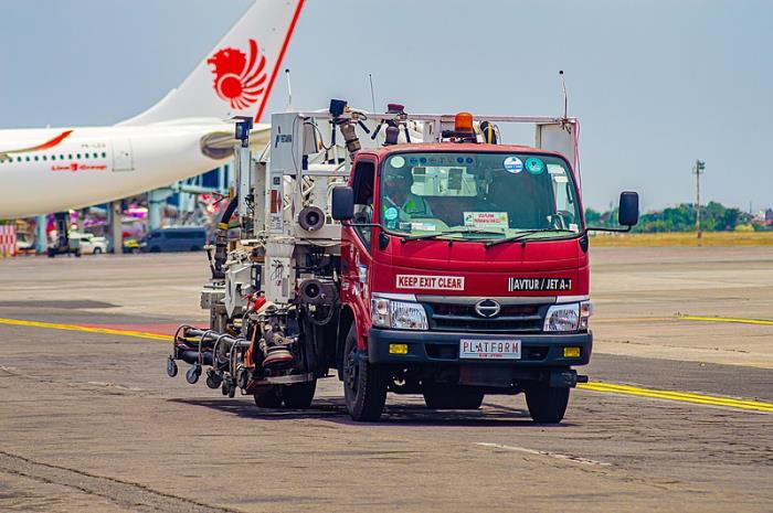 货品未锻轧铜及铜材由中国高雄挑选海洋轮船运输到