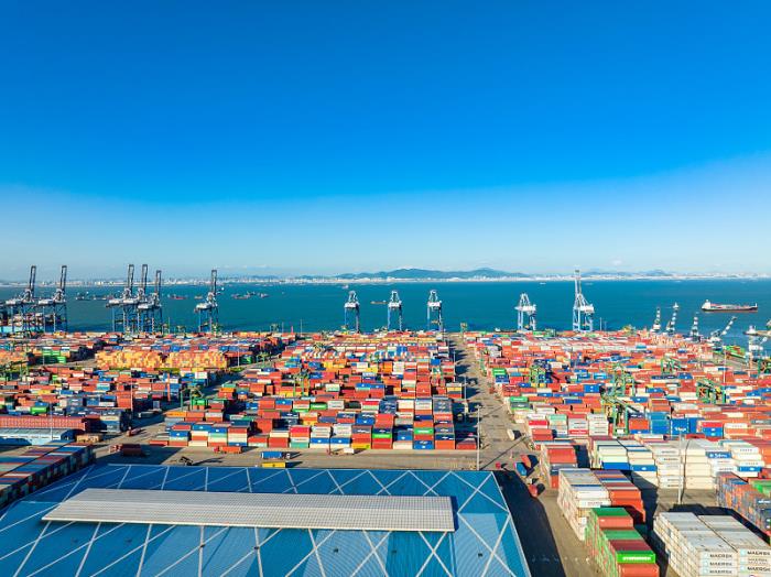 红海海运危机影响，53%的英国行业受到影响！