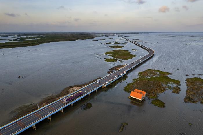 商品紧固件从中国石家庄选择海路运到英国利物浦
