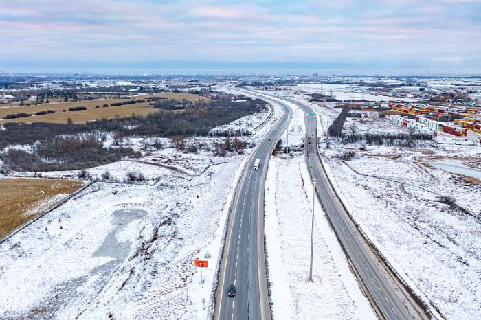 货品家居家装从中国上海启用海洋轮船货运到英国贝尔法斯特