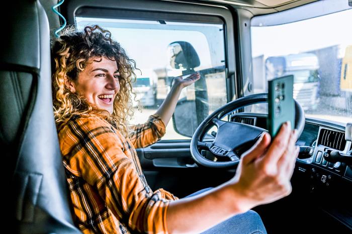 货物分离设备由长沙启用海上线路快运到英国谢菲尔德