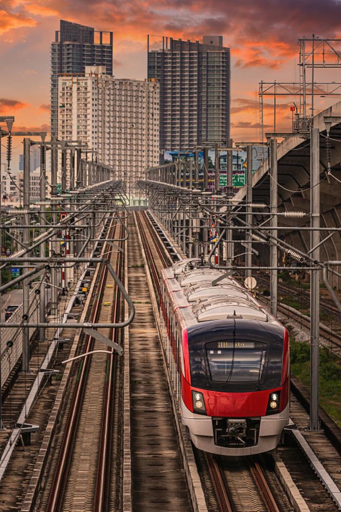 货品游戏硬件从广州挑选海运航线配送英国特伦特