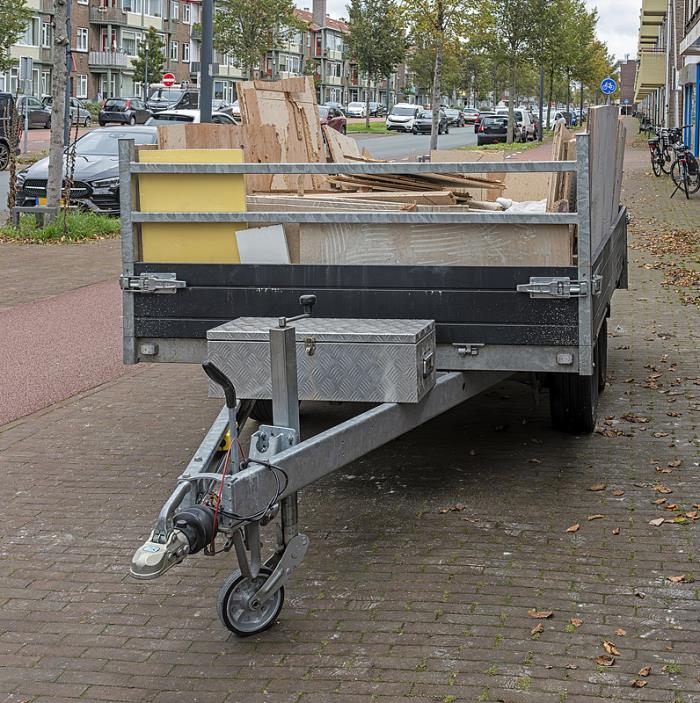 货物存储设备由郑州选取货船快运到英国朴茨茅斯