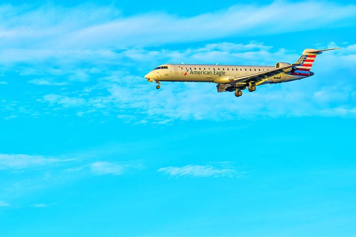 物件汽车配件从广州选取海洋轮船送往英国达文特里