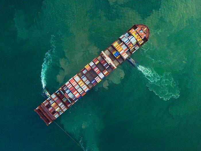 货品电脑办公由中国太原选择海运航线驳运到爱尔兰都柏林