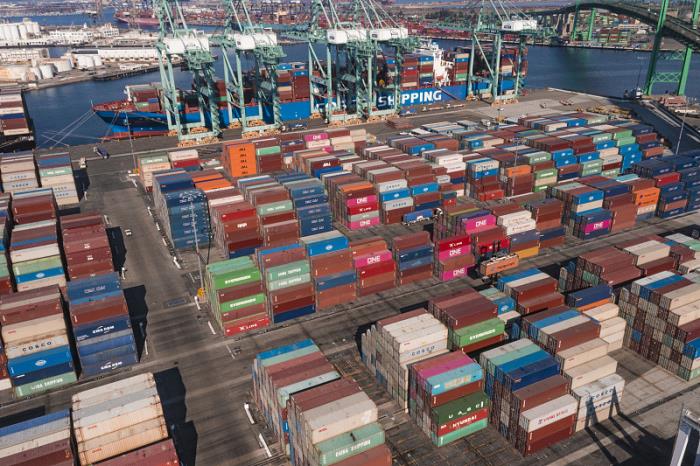 产品办公文具从天津挑选海运航线配送到英国邓迪