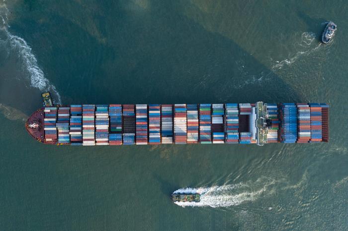 物品手表从中国杭州选取货轮配送英国北安普顿