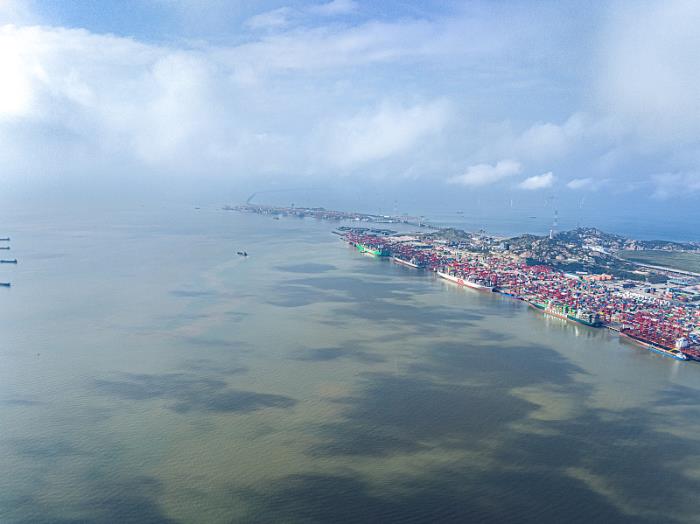 货品化肥从中国武汉选择货船送往比利时卢森堡 货品化肥从中国武汉选择货船送往比利时卢森堡