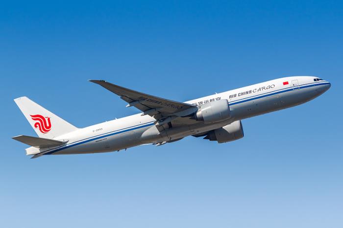 产品化肥由中国宁波选用货轮运输到英国基尔马诺克