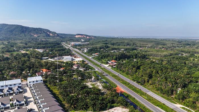 货物船舶由中国长春选用海洋轮船运到英国诺里奇 货物船舶由中国长春选用海洋轮船运到英国诺里奇