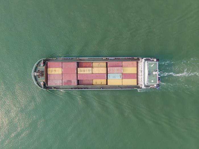 物件维修保养品由中国乌鲁木齐选择船运输送到达德国汉堡