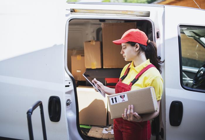 产品紧固件从中国广州采取货船配送到东南亚雅加达 产品紧固件从中国广州采取货船配送到东南亚雅加达