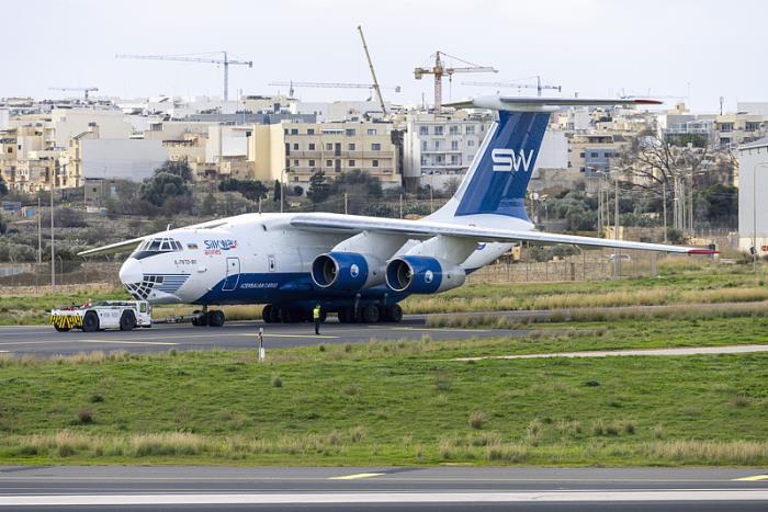 物件钢铁棒材由广州选择海路货运到英国伦敦