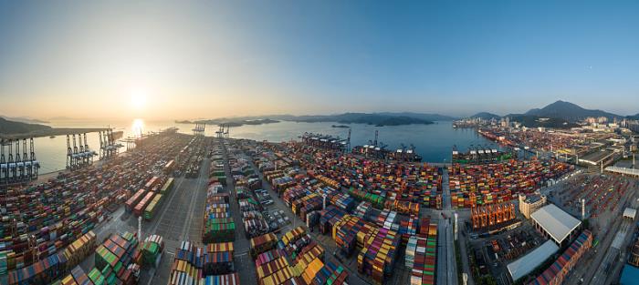 产品洗衣机由中国长沙选择海上线路运送到布基纳法索当瓜东古