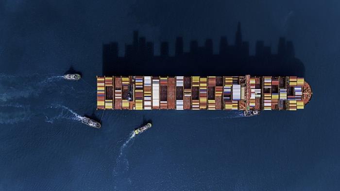 货品艺术品由中国珠海采用海上线路配送到比利时卢森堡