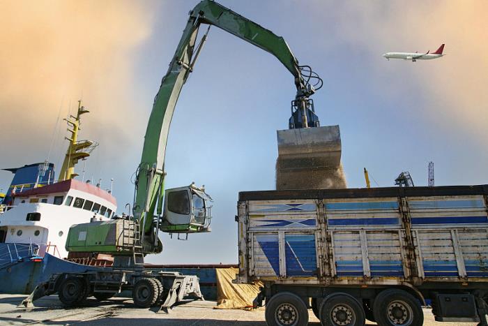 货品笔记本电脑由苏州选择货船快运到英国桑德兰