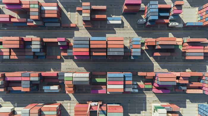 产品电脑配件从武汉挑选海运航线运到英国布里斯托尔