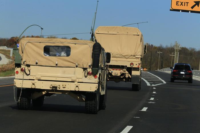 货品家庭清洁从中国广州采取海运送往英国朴茨茅斯