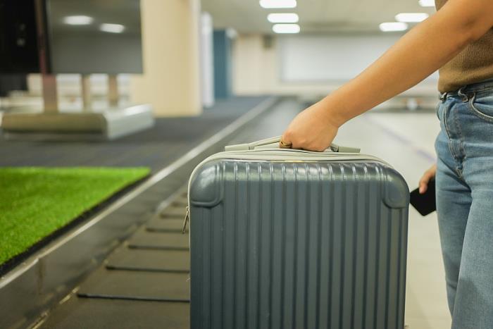 货物服饰鞋帽从广州选取海运航线运输到英国伊普斯威奇