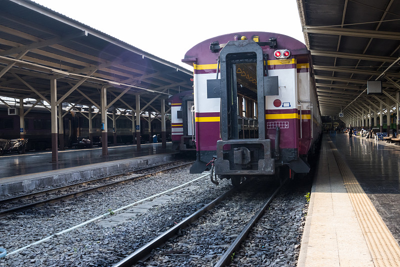 中国上海抵印尼坤甸e邮宝城市专线