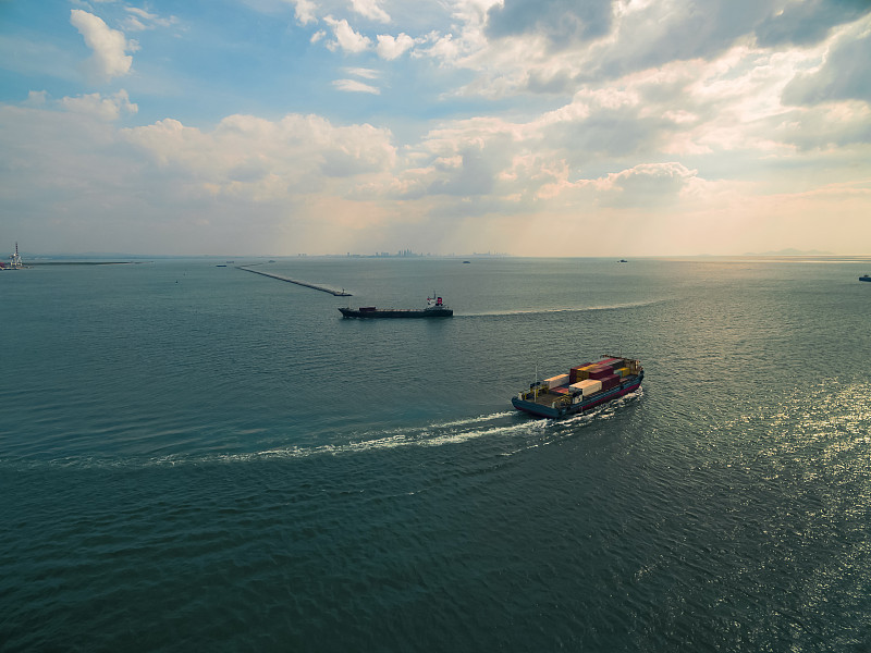 中国抵印度尼西亚巴淡海运快速专线