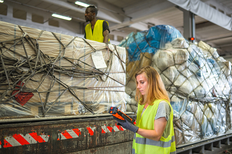 杭州至印度尼西亚日惹EMS快速专线
