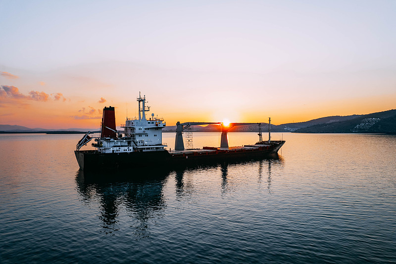 重庆印度尼西亚马辰整柜空运快速专线