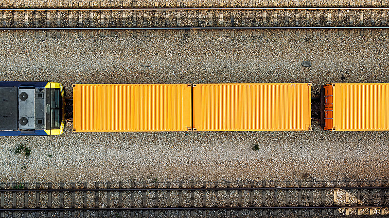 深圳印尼丹戎不碌送货到家城市专线