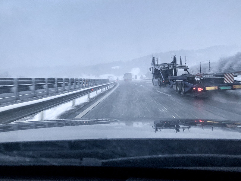 中国大连印度尼西亚棉兰拼箱海运专线