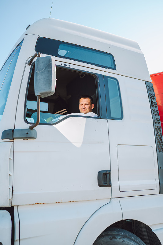 上海印尼丹戎不碌整柜空运快速专线