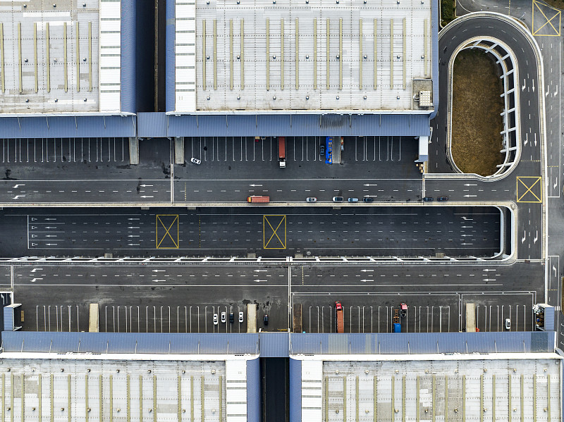 经过中国深圳锤子邮寄到印度尼西亚巴厘巴板