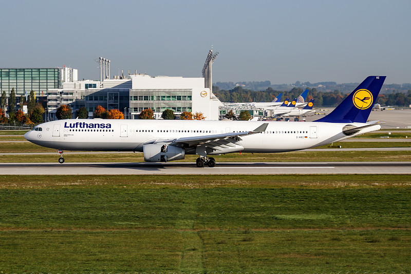 从福州把长笛邮寄到印度尼西亚班达亚齐