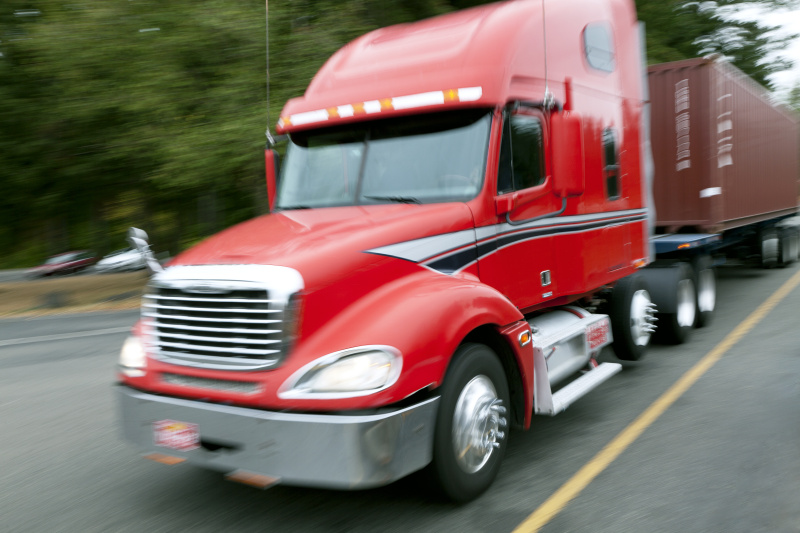 经过广州电扇寄到印度尼西亚帕卢