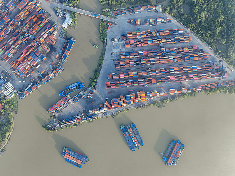 中国深圳海运航班至送至到印尼巴厘巴板快运