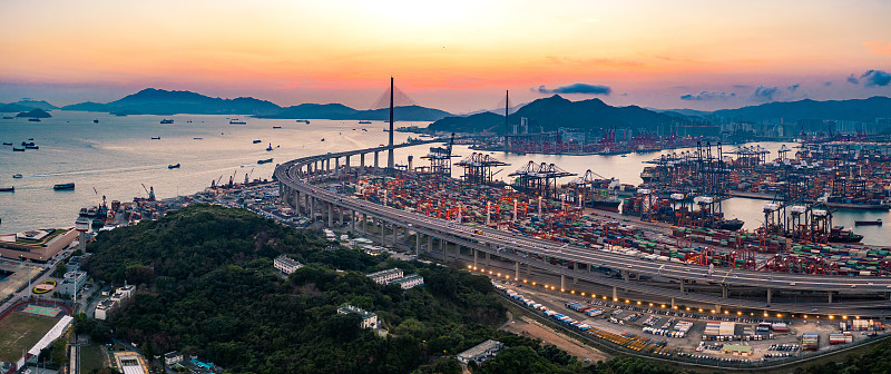 基于深圳茅台寄到印尼打拉根