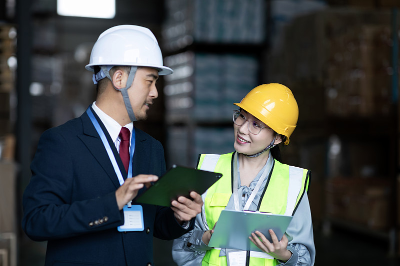 从中国上海书邮寄到印度尼西亚万隆