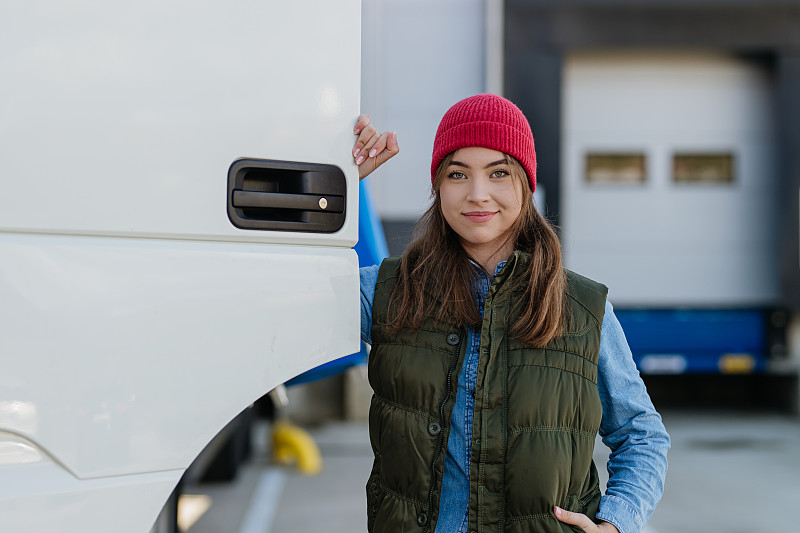 通过中国天津把中药粉末寄到印度尼西亚槟港