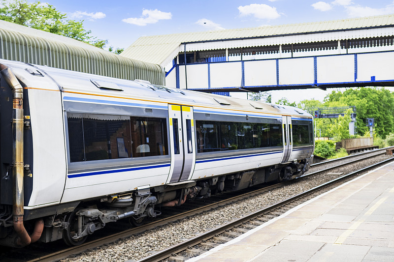 从中国上海签证寄到印度尼西亚坤甸