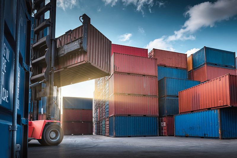 经由香港把油漆邮寄到印度尼西亚马辰