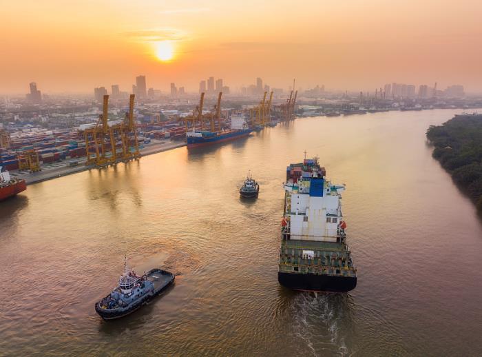 中国出口集装箱运输市场周度报告 (2021.10.15) 中国出口集装箱运输市场周度报告 (2021.10.15)