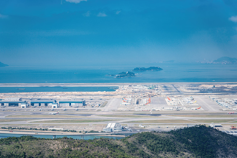 经过中国武汉烟草寄到印度尼西亚比亚克