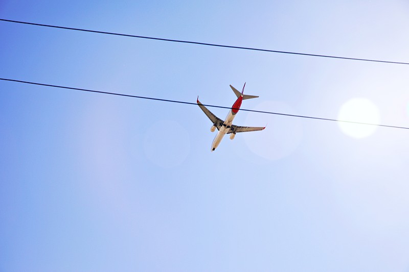 经过中国深圳将小件寄到印尼打拉根