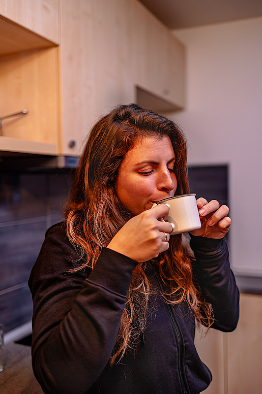 经由中国青岛信用卡邮寄到印度尼西亚巴淡